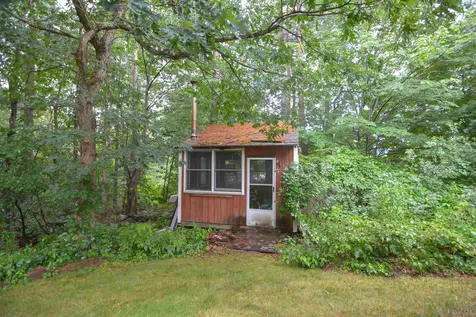 77 Musquash Road Hudson NH 03051