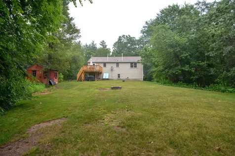 77 Musquash Road Hudson NH 03051