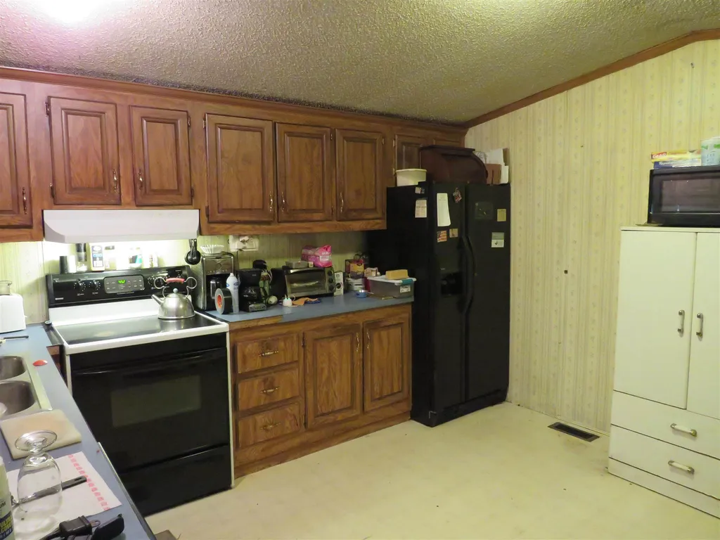556 Camp Munn Road Corinth VT 05039