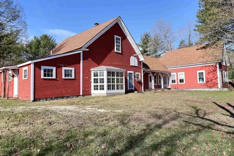 28 Ridgewood Drive Wilmot NH 03287