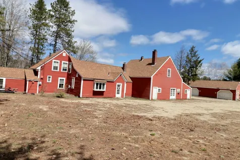 28 Ridgewood Drive Wilmot NH 03287