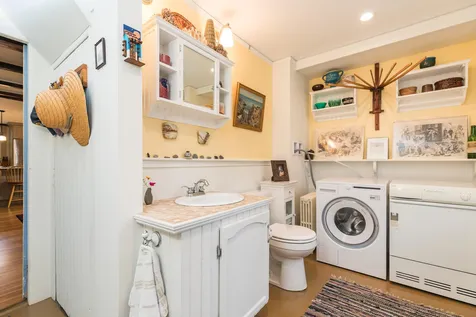 129 Burkitt Street Portsmouth NH 03801