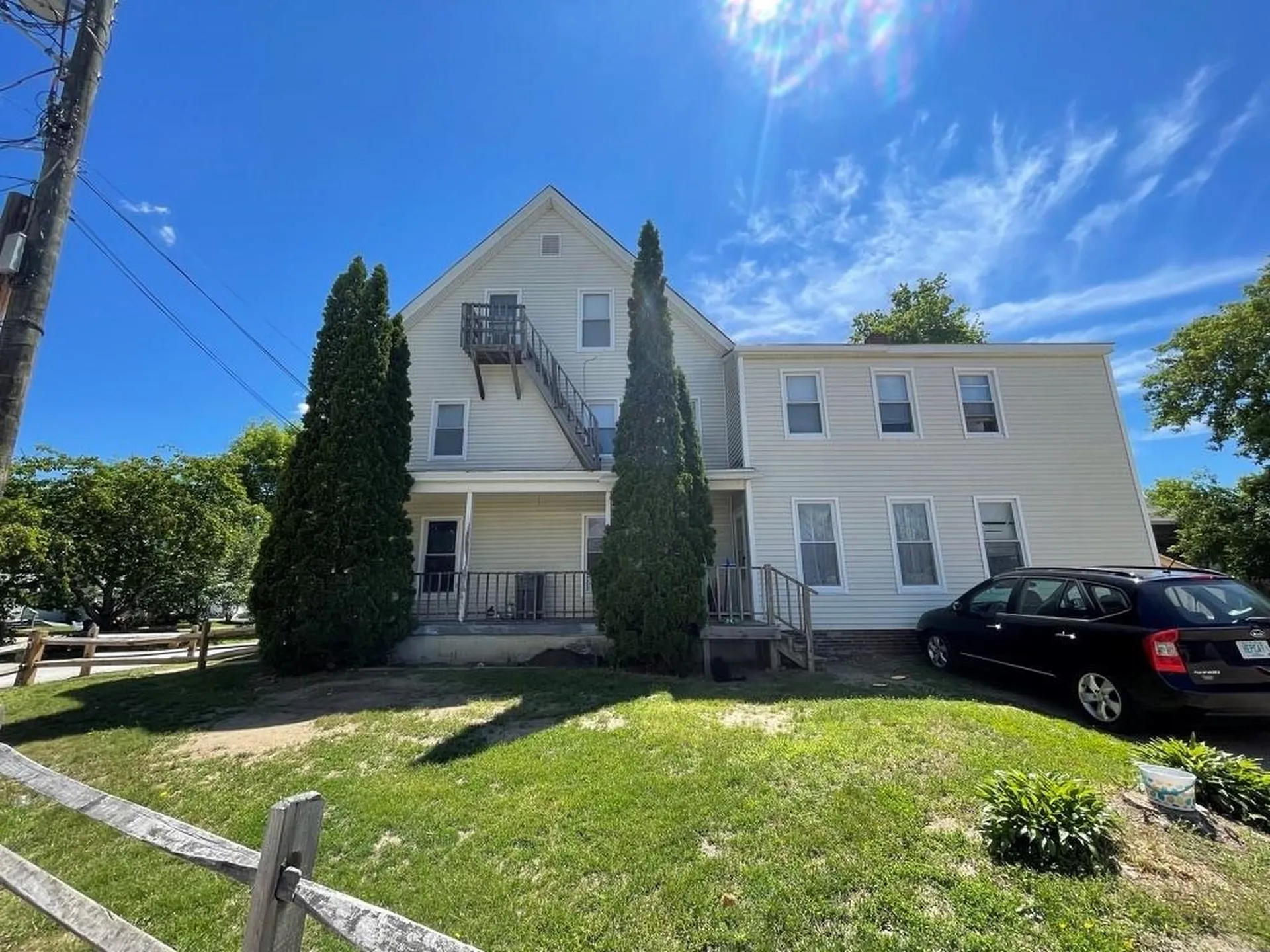 21 Cleveland Place Laconia NH 03246