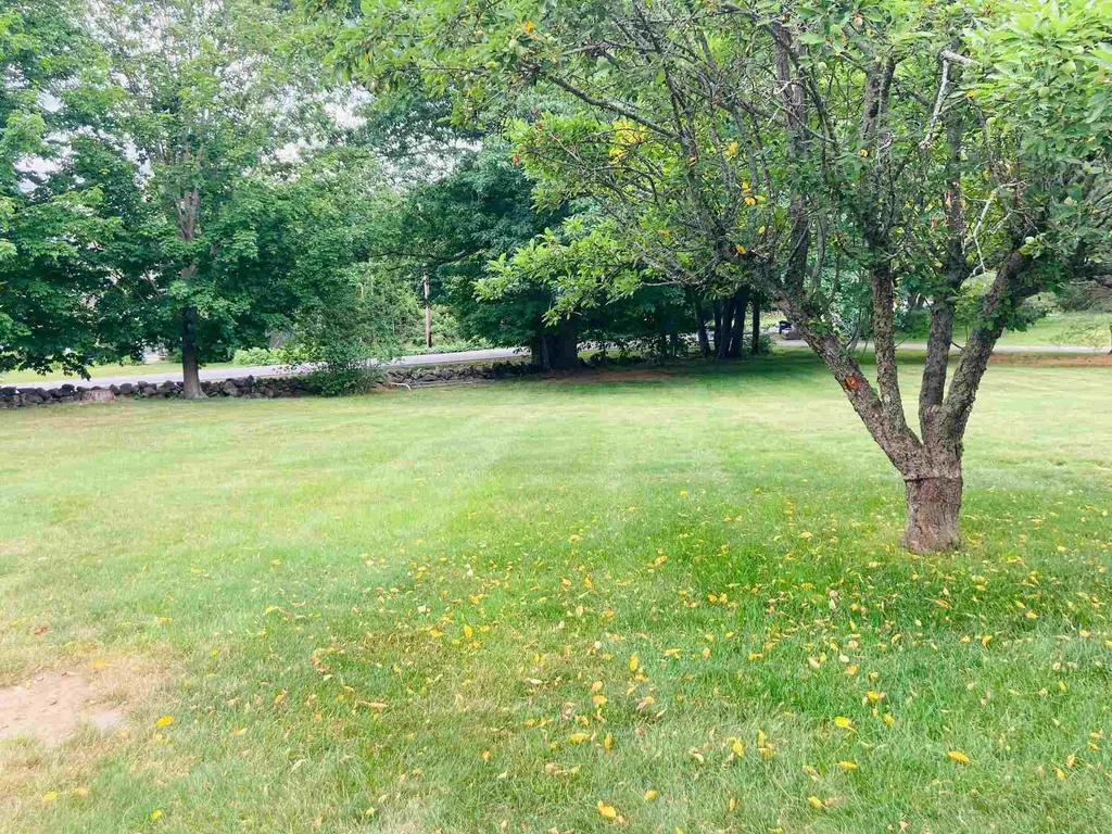 190 Winnicutt Road Stratham NH 03885