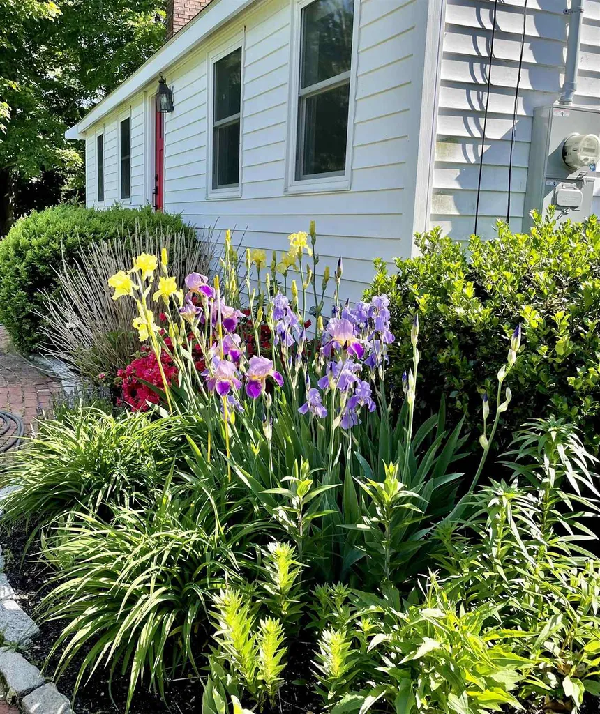 190 Winnicutt Road Stratham NH 03885