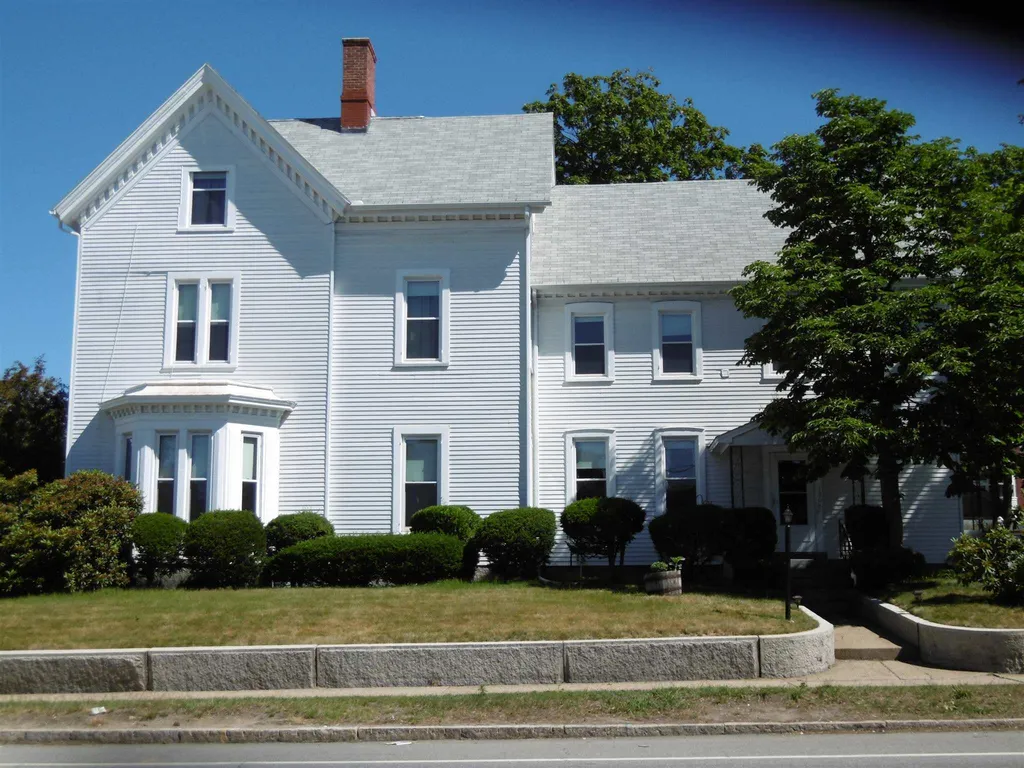 609 Beech Street Manchester NH 03104