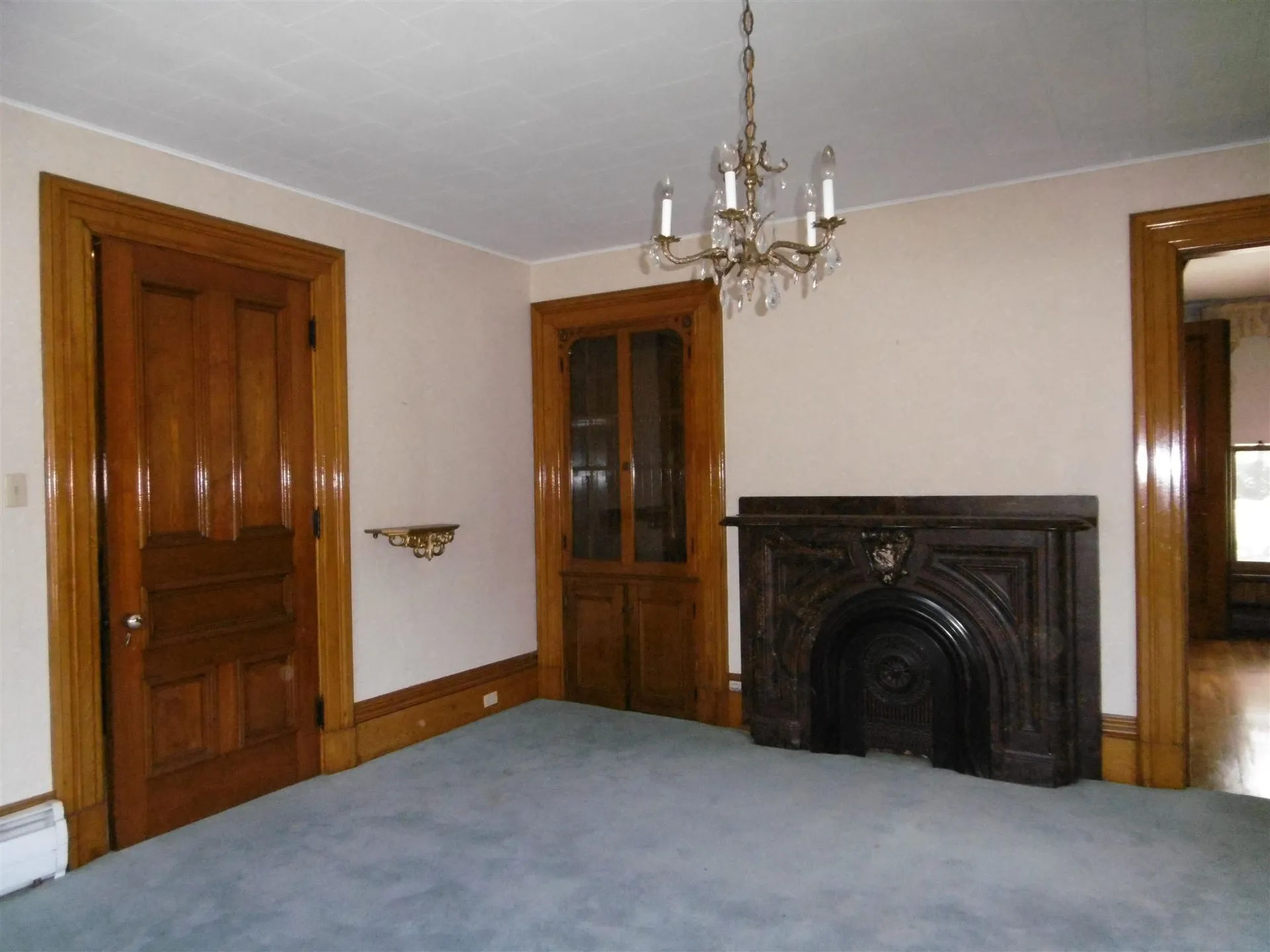 609 Beech Street Manchester NH 03104