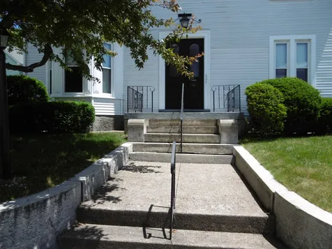 609 Beech Street Manchester NH 03104