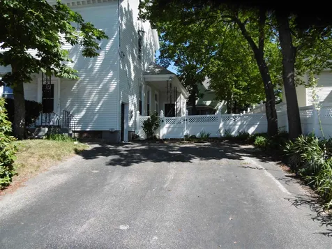 609 Beech Street Manchester NH 03104