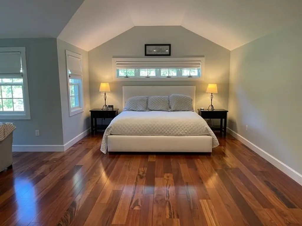 33 Meadow Road Bedford NH 03110