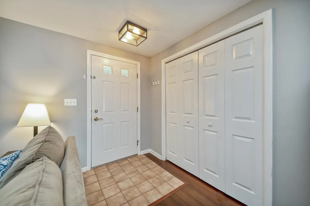 26 Sullivan Court Salem NH 03079