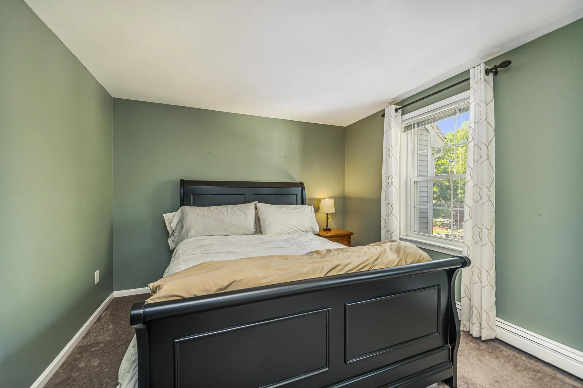 26 Sullivan Court Salem NH 03079