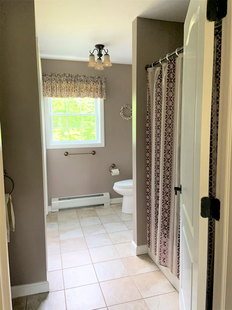 132 Labrador Road Farmington NH 03835