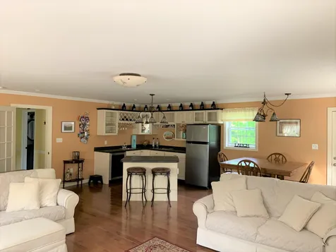 132 Labrador Road Farmington NH 03835