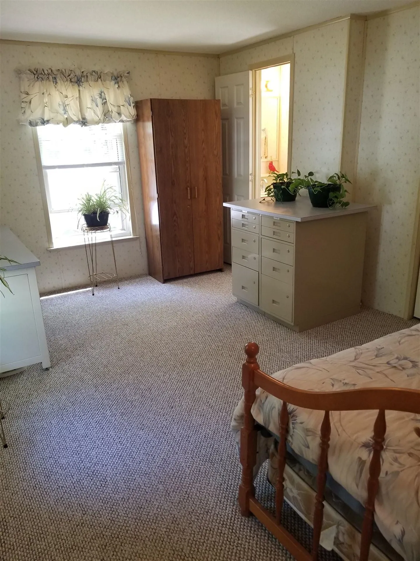 6 Hoover Circle Loudon NH 03307