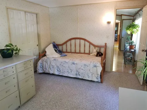 6 Hoover Circle Loudon NH 03307