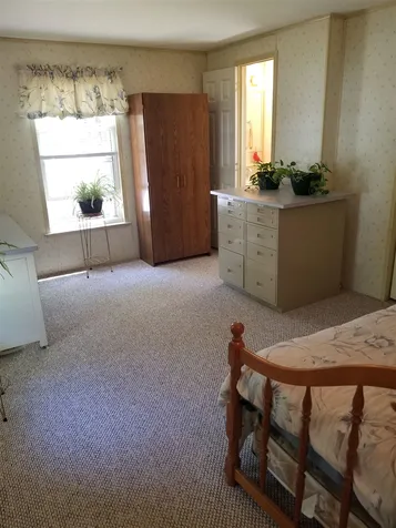 6 Hoover Circle Loudon NH 03307