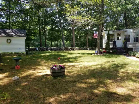 6 Hoover Circle Loudon NH 03307