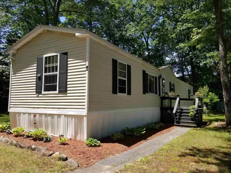 6 Hoover Circle Loudon NH 03307