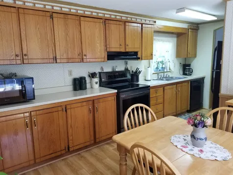 6 Hoover Circle Loudon NH 03307