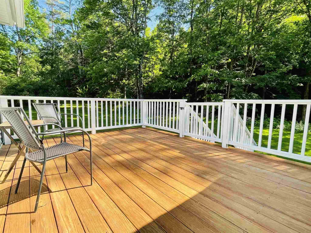 82 Camp Road Plainfield NH 03781