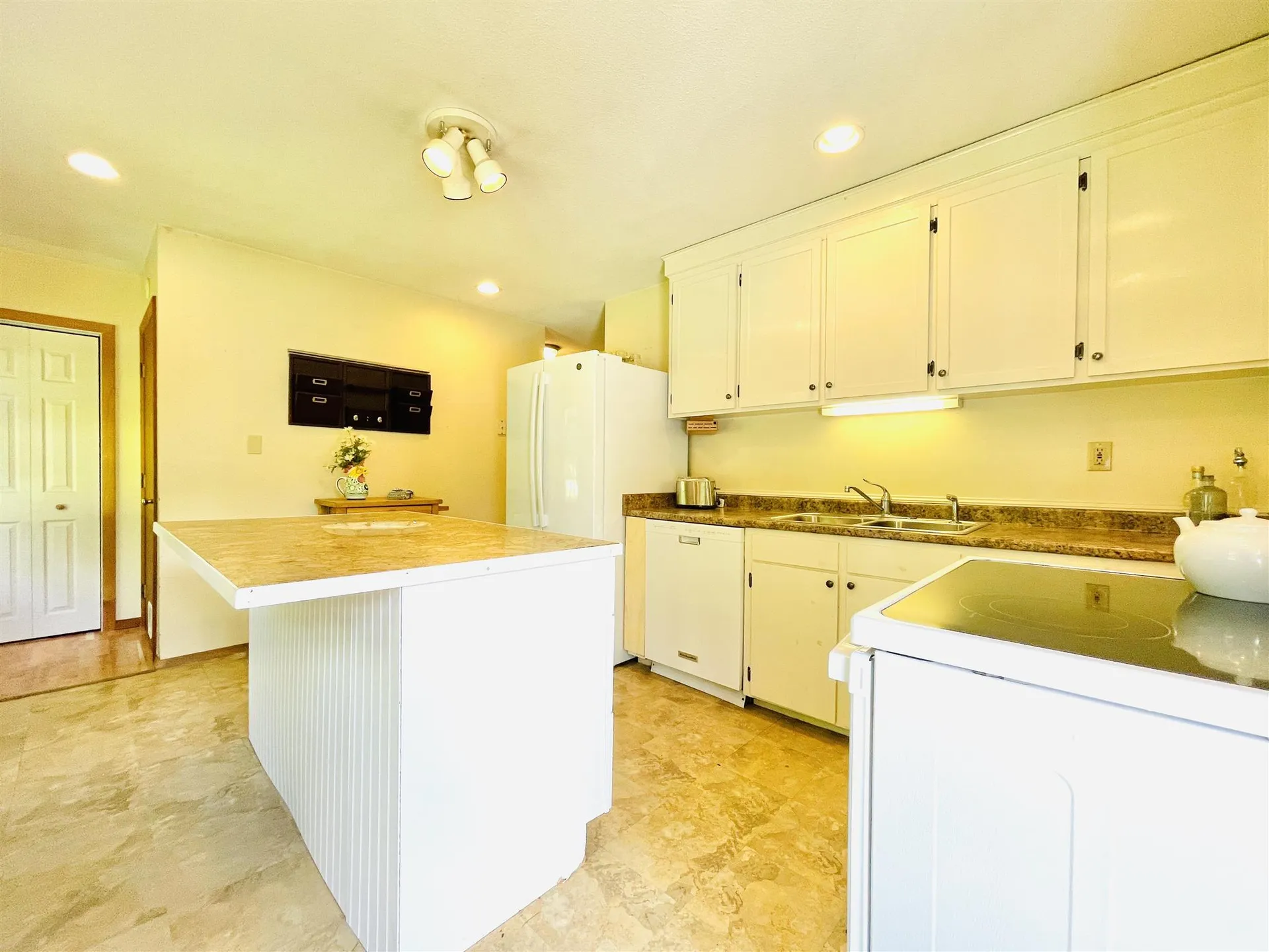 82 Camp Road Plainfield NH 03781