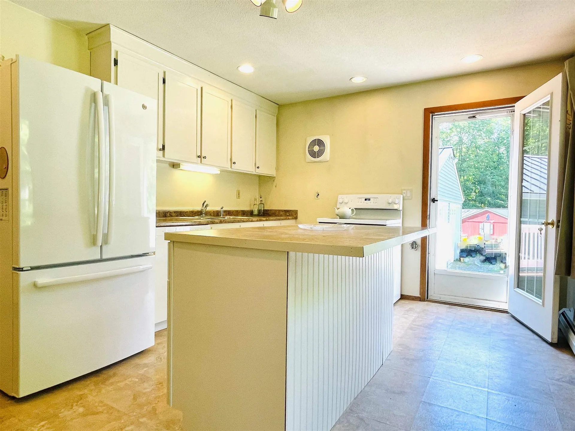 82 Camp Road Plainfield NH 03781