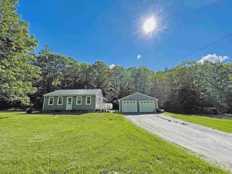 82 Camp Road Plainfield NH 03781