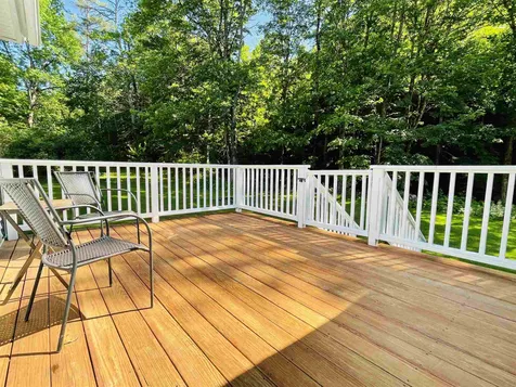 82 Camp Road Plainfield NH 03781