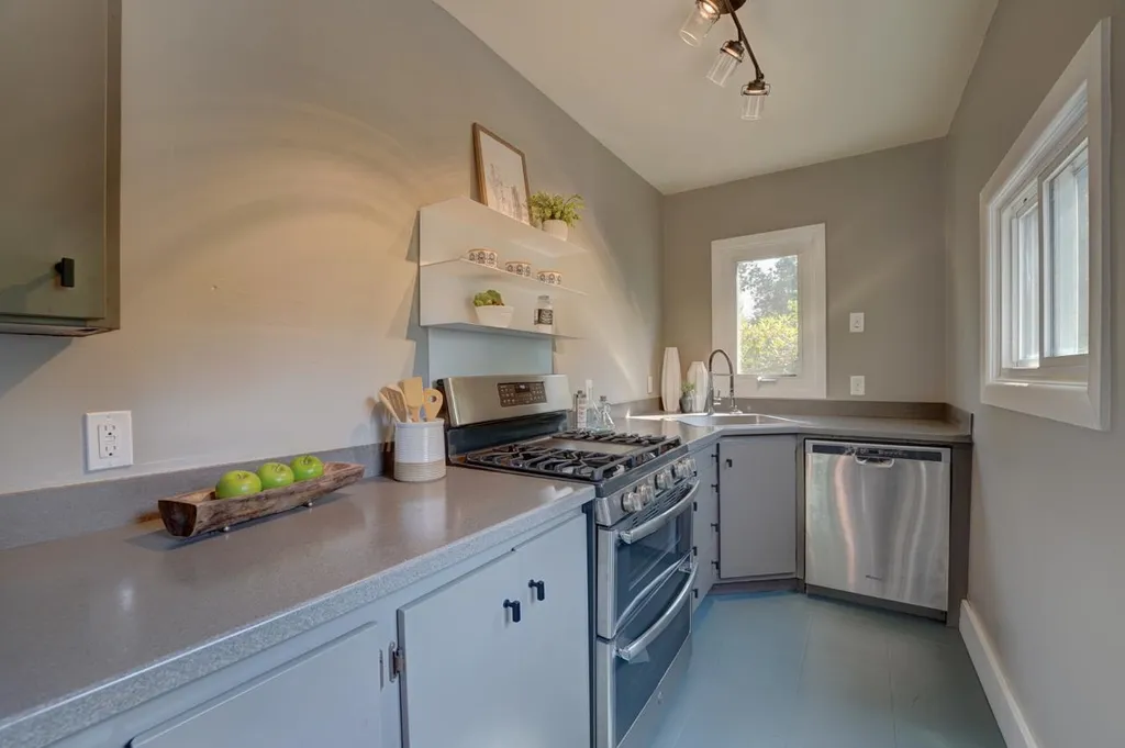 267 Cate Street Portsmouth NH 03801