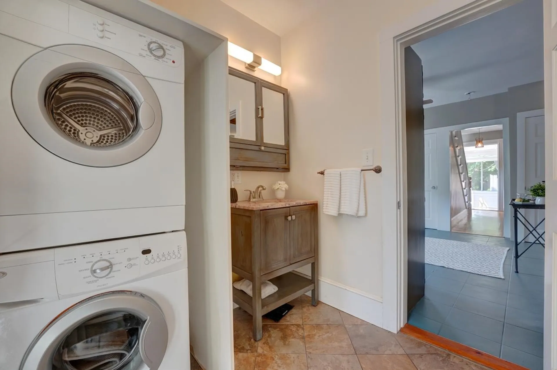 267 Cate Street Portsmouth NH 03801