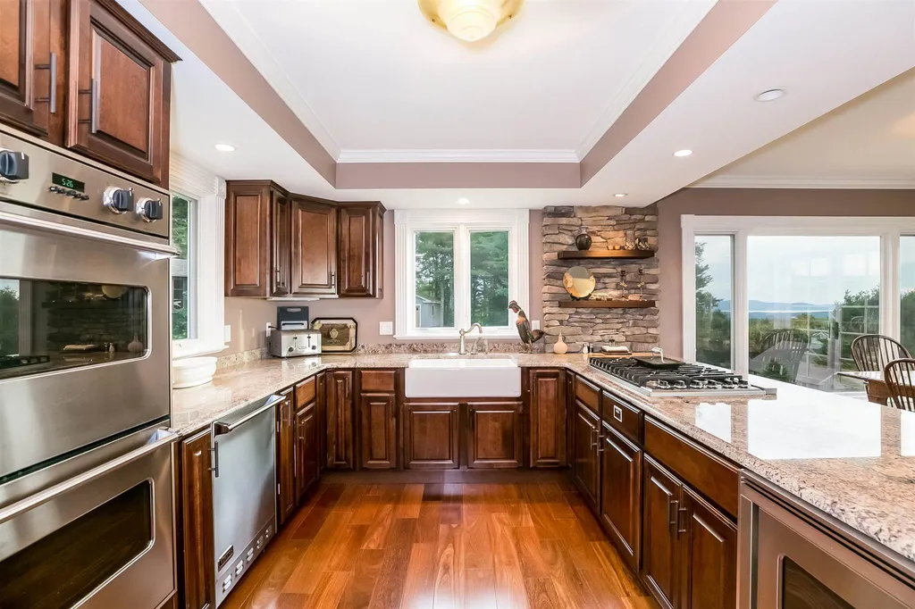 145 Brown Road Tuftonboro NH 03816