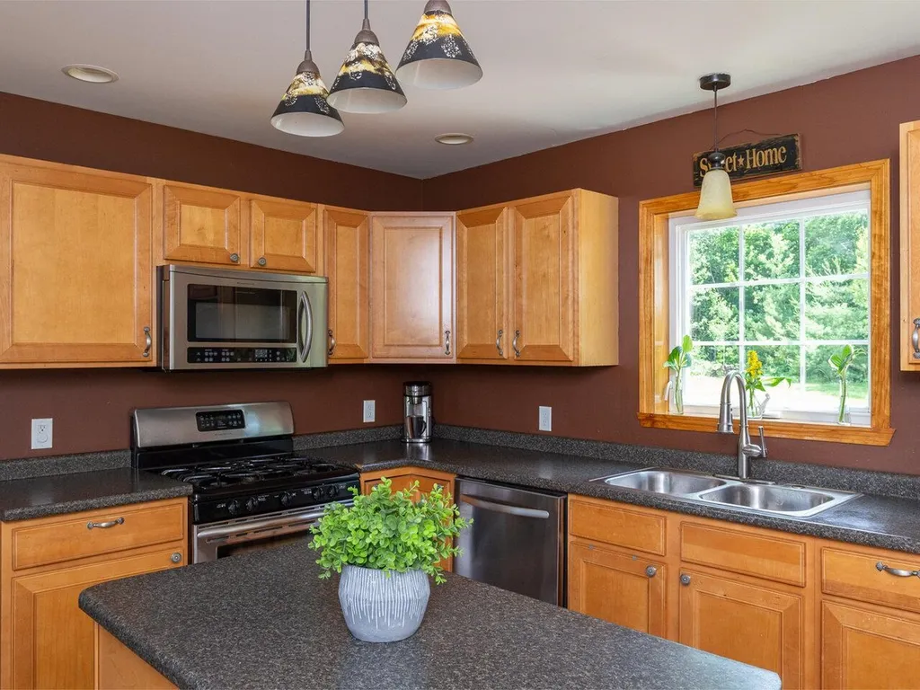 26 Sawmill Lane Westford VT 05494