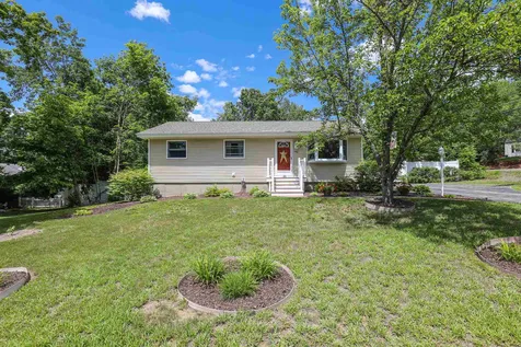 46 Bert Street Hooksett NH 03106