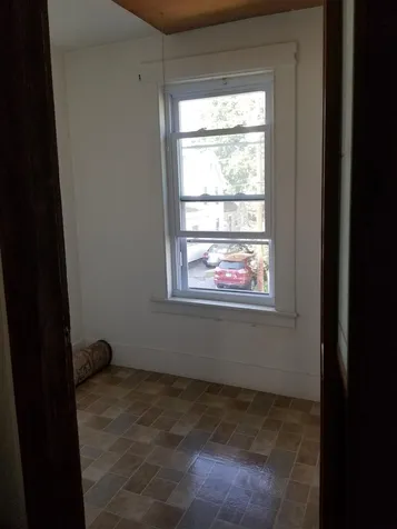7 Holmes Street Nashua NH 03060
