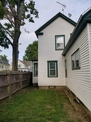 7 Holmes Street Nashua NH 03060