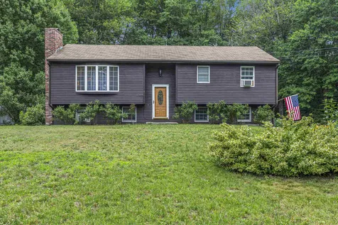 6 Hickory Lane Rochester NH 03867
