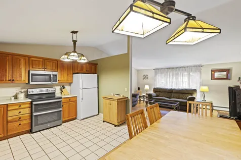 6 Hickory Lane Rochester NH 03867