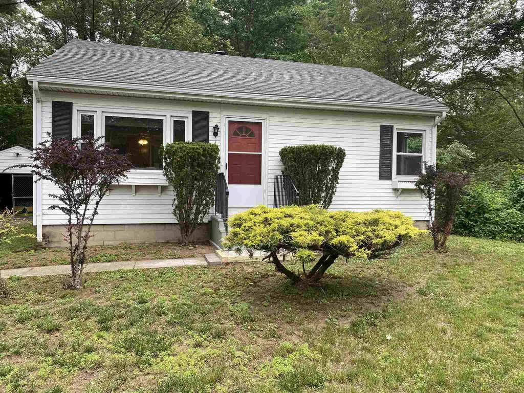 79 Old Rochester Road Dover NH 03820
