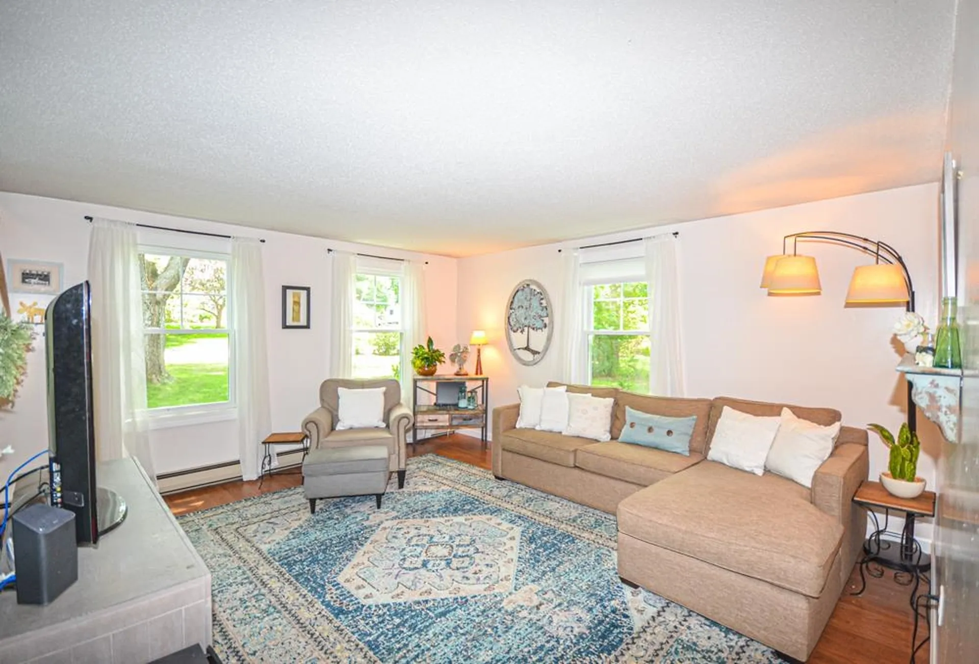 354 Paquette Avenue Manchester NH 03104