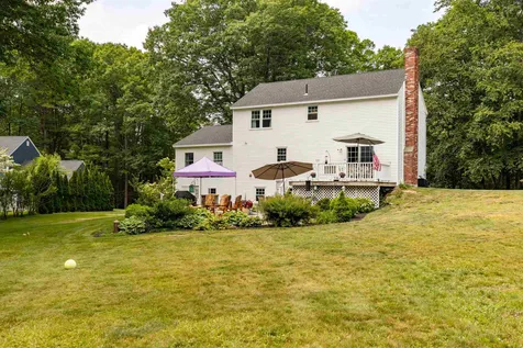 33 Wild Pasture Road Kensington NH 03833