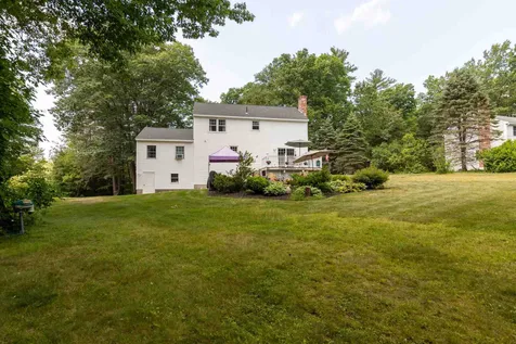 33 Wild Pasture Road Kensington NH 03833