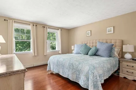 33 Wild Pasture Road Kensington NH 03833