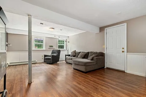 33 Wild Pasture Road Kensington NH 03833