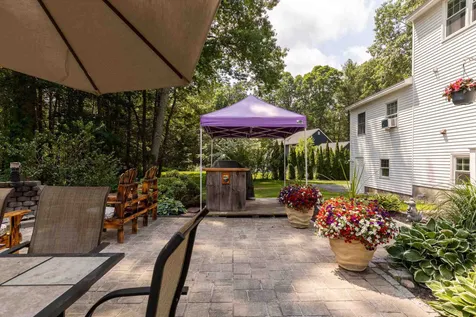 33 Wild Pasture Road Kensington NH 03833
