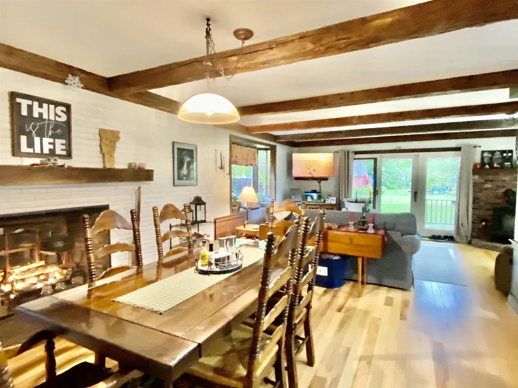 108 Shaker Street New London NH 03257