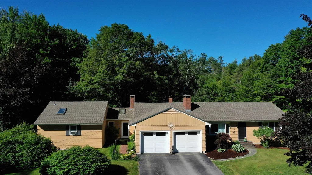 108 Shaker Street New London NH 03257