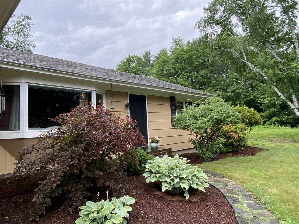 108 Shaker Street New London NH 03257