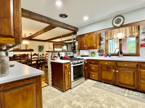 108 Shaker Street New London NH 03257