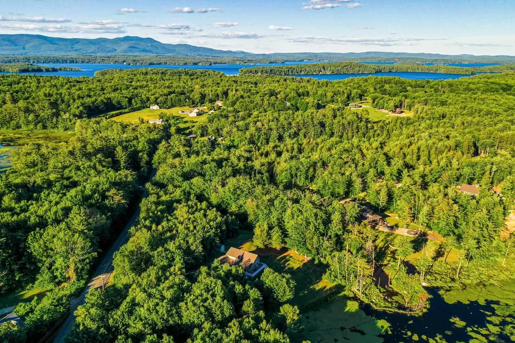 219 Meredith Neck Road Meredith NH 03253